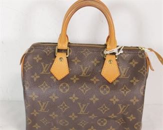 Louis Vuitton Speedy