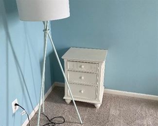 Goes with White dresser as a matched set 3 drawer stand 21x17x28.  $35.00 Floor lamp
