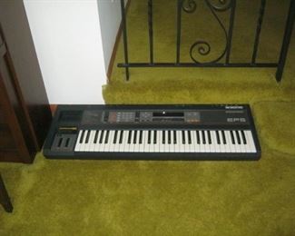 Keyboard/synthesizer - 1988 Ensoniq EPS