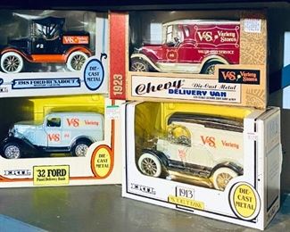 10 Collectible Model CarsBanks