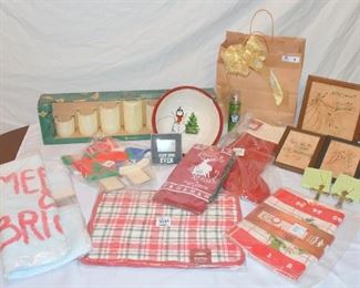 1ITS BEGINNING TO LOOK A LOT LIKE CHRISTMAS