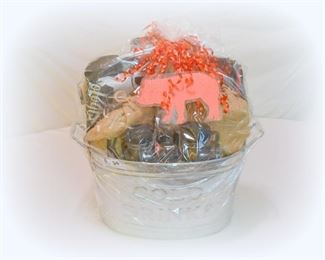 34PIGGY SMALLS BASKE