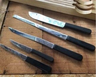 Vintage Cattaraugus Knife Set