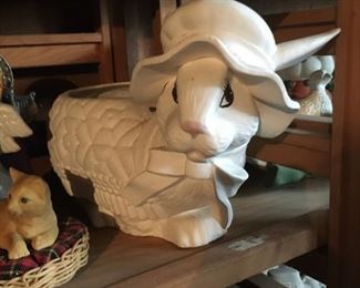 Bisque rabbit ready to paint