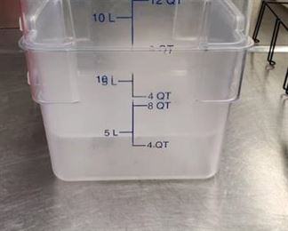 (2) 12QT Plastic Bins