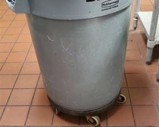 Brute Trash Can On Wheels