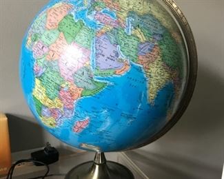National Geographic Illuminated Globe