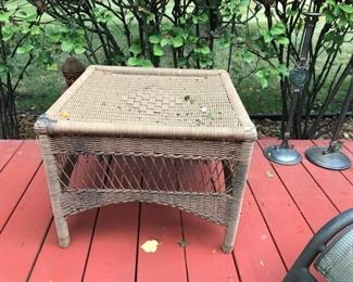 Wicker table