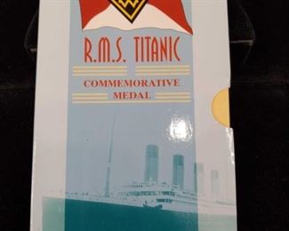 RMS Titanic Commemorative Medal