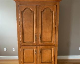 Armoire / TV cabinet