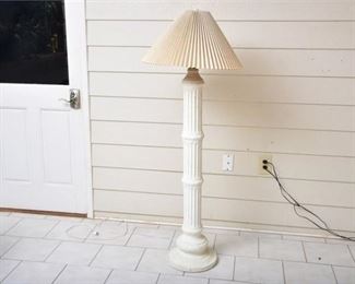 18. Column Form Floor Lamp