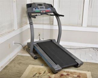 44. PRO FORM C500 Tredmill