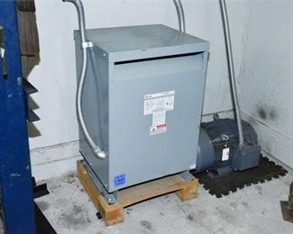 91. FEDERAL PACIFIC Ventilated DryType Transformer