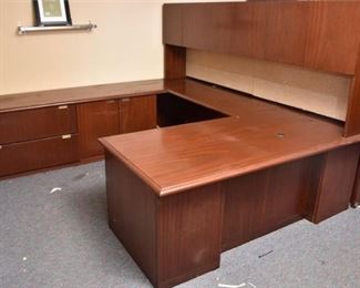 149. Large Office Desk