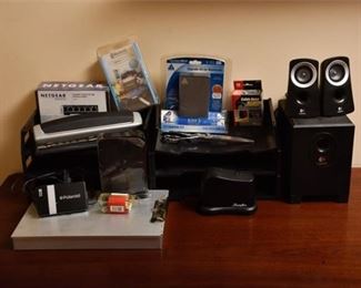 170. Group Lot of Electronics