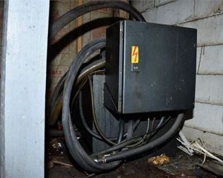 175. Oil Reserve Tank and Control Box Pump