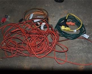 194. Group Lot Of Extension Cords