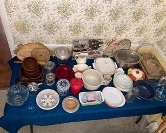 Pyrex bowls (vintage)