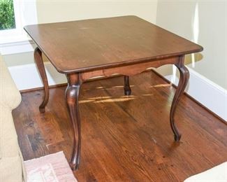 French Provincial Style Dinning Table