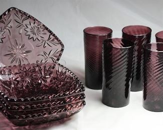 Amethyst Glass: Hazel Atlas Pattern Glass Square (6.5”) Dish (4 each). Lennart Andersson “Snoddas” series for Gullaskruf Glassworks Mid Century Modern Scandinavian