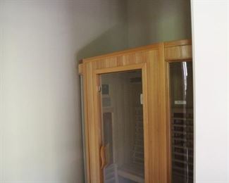 SEVA SAUNA-LOOKS LIKE IT WAS NEVER USED!