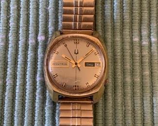 200 Vintage Bulova Accutron Watch