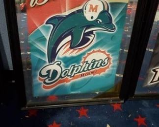 23in x 31in Budweiser Miami Dolphins Picture