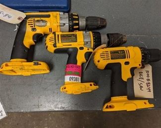 Assorted DeWalt Cordless Drills (SS-84)
