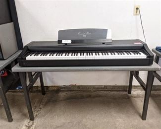 Korg Concert Piano Concert C-15S, Table Not Included (SS-68)
