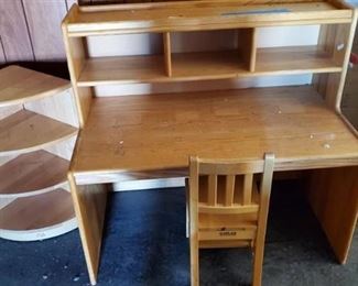 Kids Writing Desk With Small Bookcase