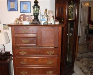 This item will be listed in an online auction prior to the sale. Here is a link for the auction https://www.estatesales.net/CA/Chico/95928/marketplace/28273 If those items do not sell they will be included in this sale 