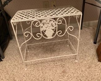 #39	Cream Painted Metal End Table  18x10x18	 $30.00 	 call 256-603-4198 
