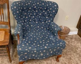 #48	Blue q/a Leg Button Back Side Chair - as is	 $20.00 	 call 256-603-4198 
