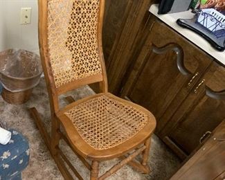 #70	Sewing Rocker w/Cane Seat	 $65.00 	 call 256-603-4198 
