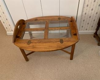 #79	Wood Glass-Top Oak Butlers Tray coffee table 40x31x16	 $75.00 	 call 256-603-4198 
