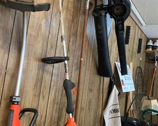 #93	Echo Gas Weedeater	 $45.00 	 call 256-603-4198 
