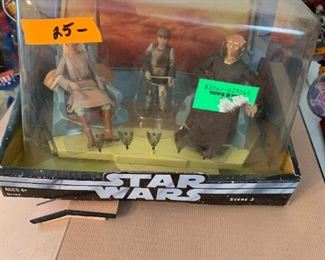 #129	KR	Star war 3 figures Scene 3	 $25.00 	 call 256-603-4198 
