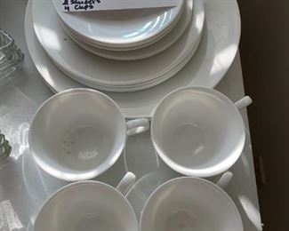 #140	KR	Oxford bone china Mayfair white 	 $75.00 	 call 256-603-4198 
