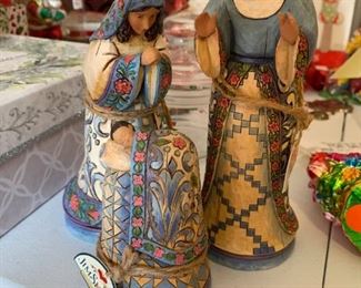#158	Jim Shore 3 piece nativity scene 	 $30.00 	 call 256-603-4198 
