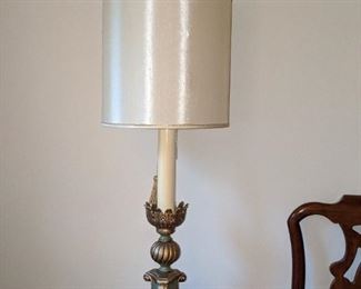 Outstanding lamps