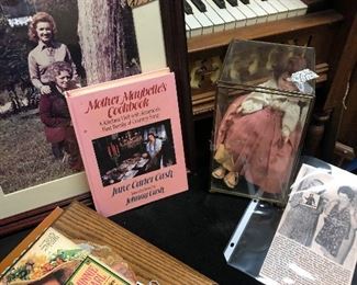 Mother Maybelle Carter photo, Minnie Pearl, Jan Howard handmade doll.