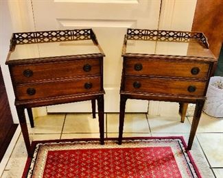 Antique pair of mahogany end tables with drawers. Rug-
