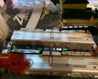 Antique/Vintage trains Set of all $200 all with original boxes!!!!!