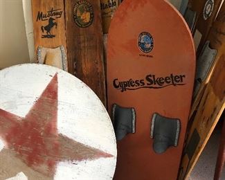 Cypress Skeeter, Mustang