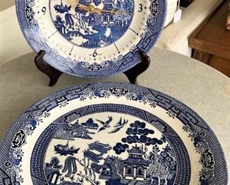 Blue Willow plate & clock