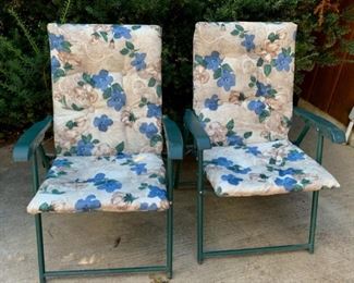 REDUCED!  $9.00 NOW, WAS $12.00........Pair of Folding Chairs (J001)