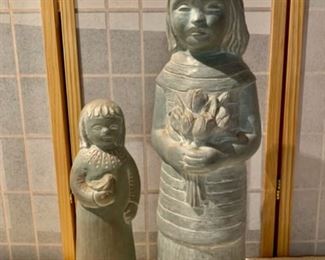 HALF OFF !  $80.00 NOW, WAS $160.00..........Pair of Isabel Bloom Garden Statues 23" and 15" tall (J332)
