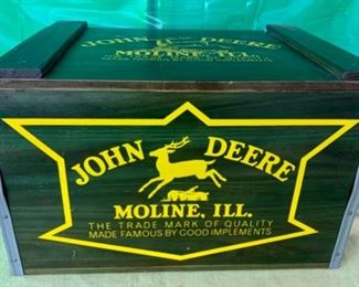 $30.00........John Deere Wood Crate (J378)