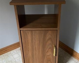 REDUCED!  $10.50 NOW, WAS $14.00.................Small Cabinet (J617)