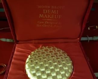 MOON DROP DEMI MAKE UP BY VAN CLEEF